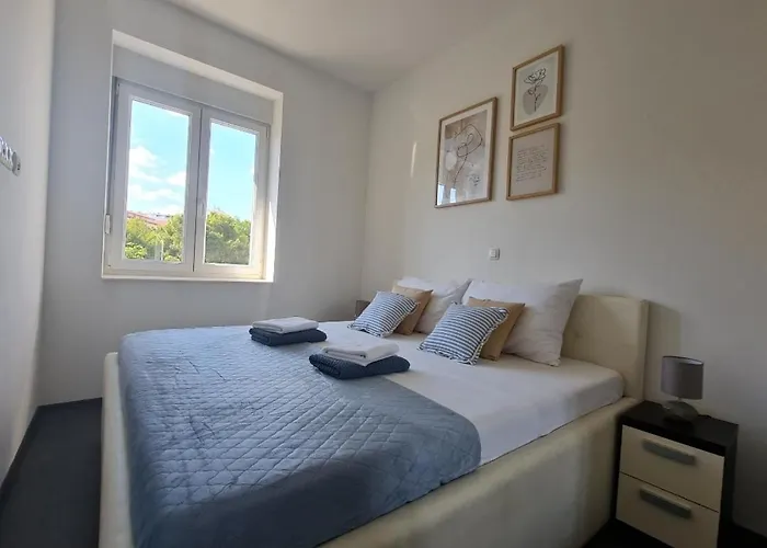 New Modern-park View-5 Minutes From Diocletian's Palace Lägenhet *