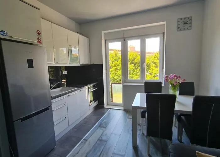 Lägenhet New Modern-park View-5 Minutes From Diocletian's Palace