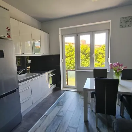 Appartement New Modern-park View-5 Minutes From Diocletian's Palace