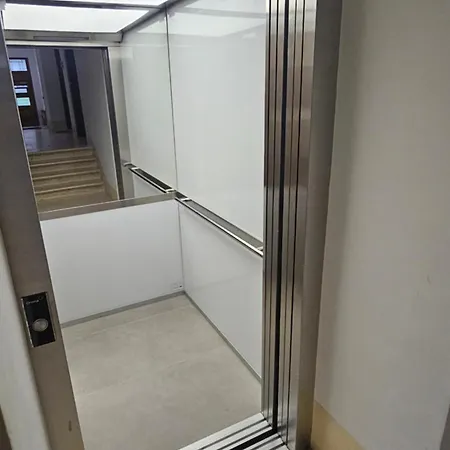 New Modern-park View-5 Minutes From Diocletian's Palace شقة سبليت