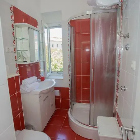 New Modern-park View-5 Minutes From Diocletian's Palace Split