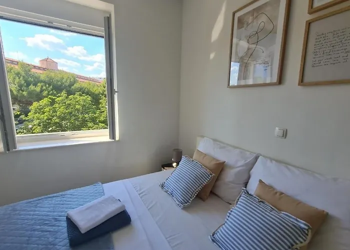 Διαμέρισμα New Modern-park View-5 Minutes From Diocletian's Palace *